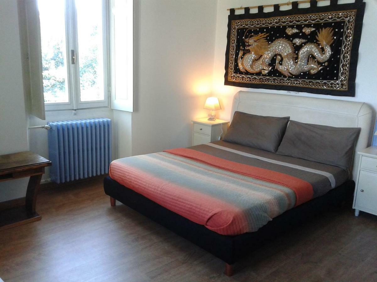 Swanlake Rooms Nebbiuno ภายนอก รูปภาพ